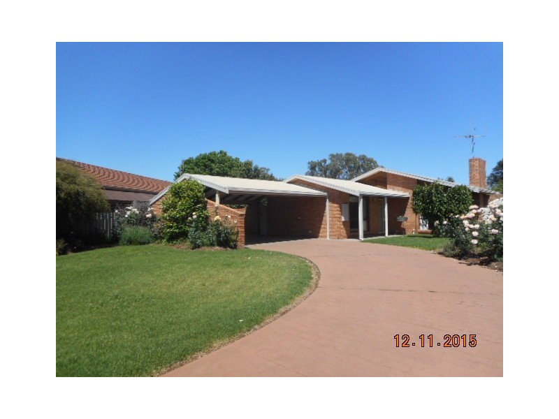 8 Walgett Court, Echuca VIC 3564