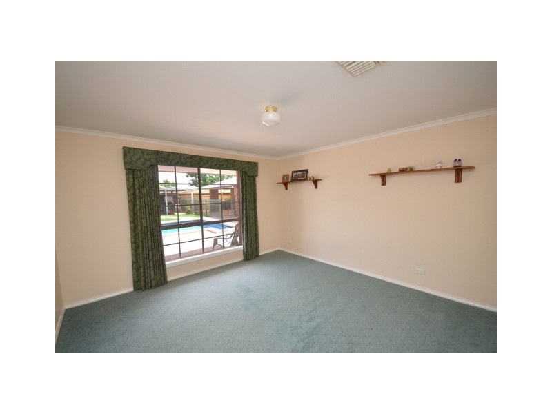 11 KULGOA AVENUE, Moama NSW 2731