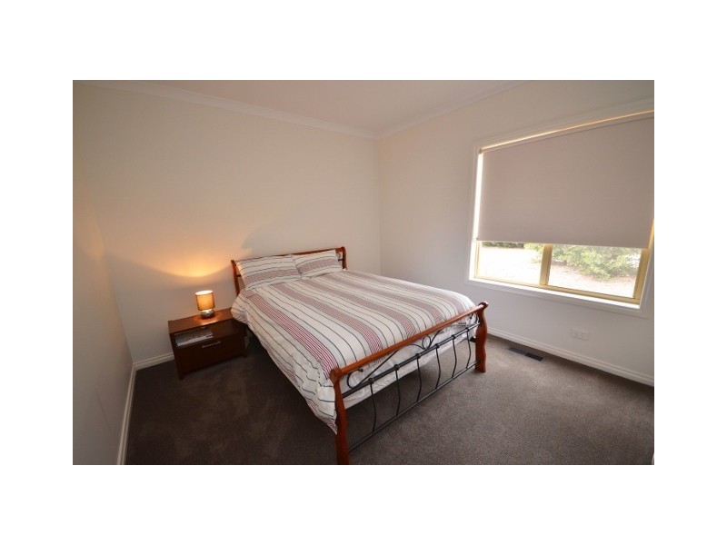 18 HOLLARA DRIVE, Moama NSW 2731