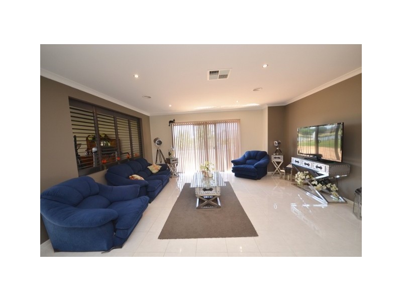 4 Burgundy Drive, Moama NSW 2731