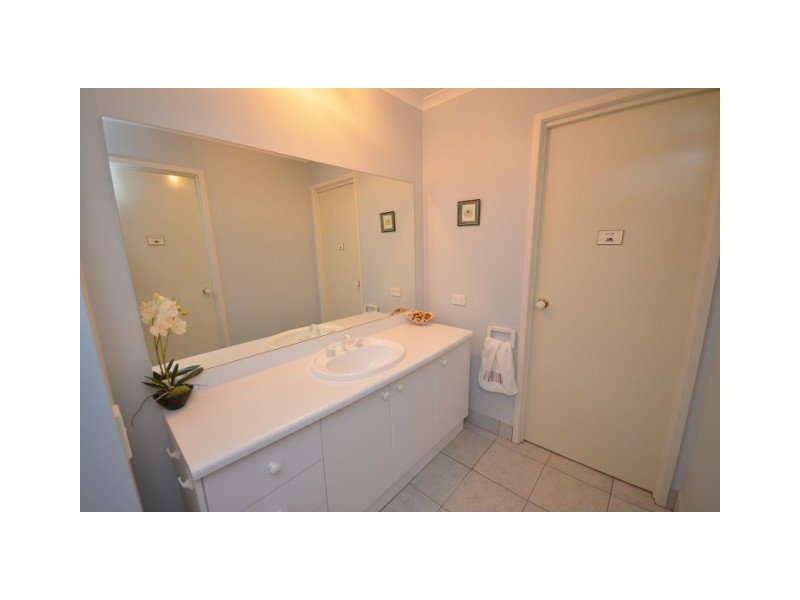 15 Riverpark Drive, Moama NSW 2731