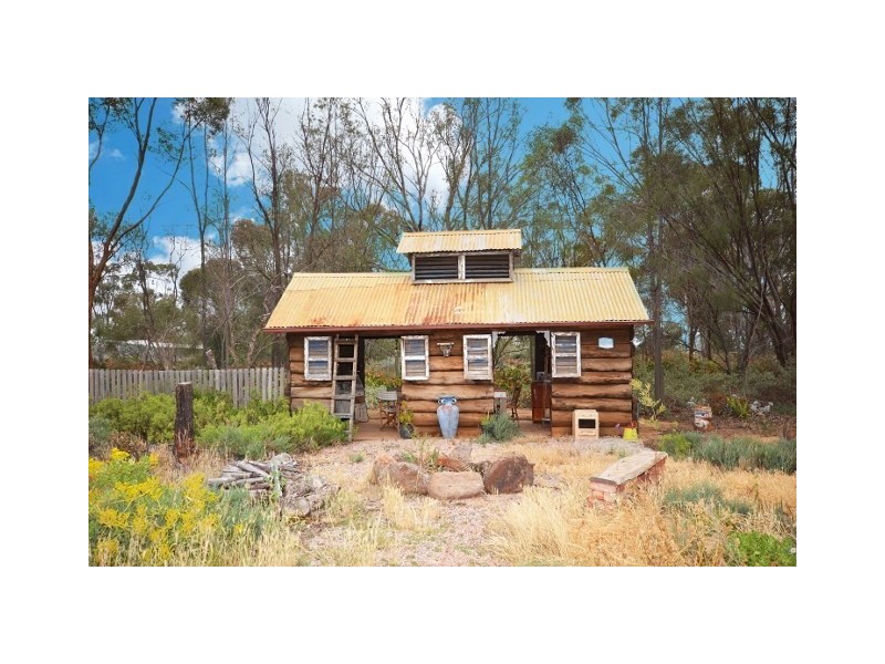 2370 Moira Street, Moama NSW 2731