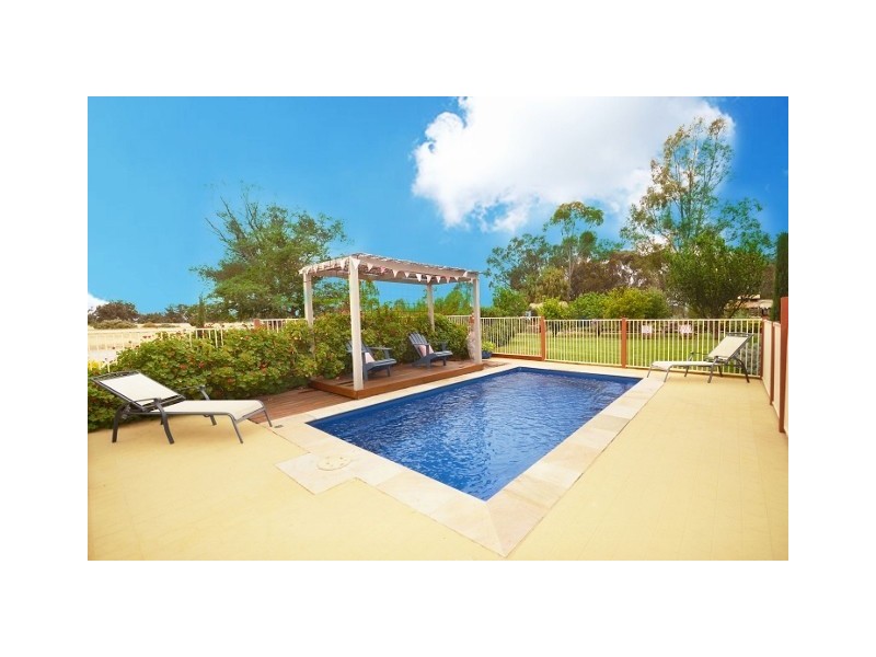 2370 Moira Street, Moama NSW 2731