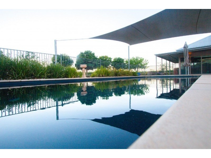 312 Perricoota Road, Moama NSW 2731