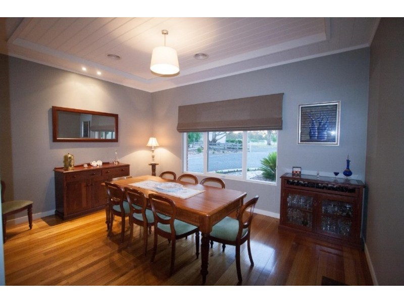 312 Perricoota Road, Moama NSW 2731