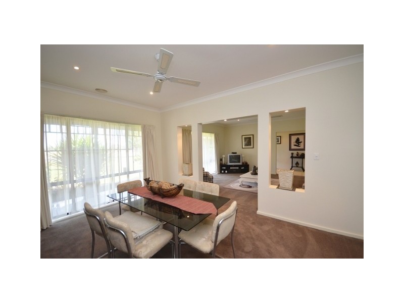 2 Winbi Lane, Moama NSW 2731