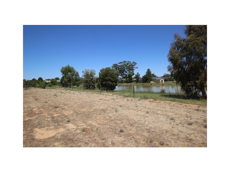 7 Manzanillo Avenue, Moama NSW 2731