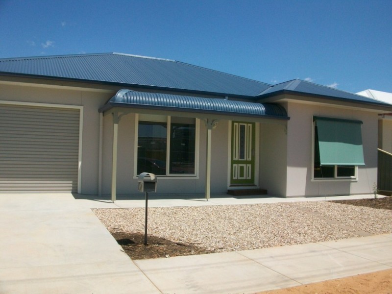 1/225 Service Street, Echuca VIC 3564