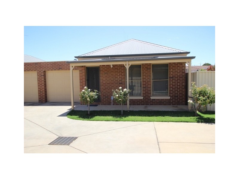 4/2 Echuca Street, Moama NSW 2731