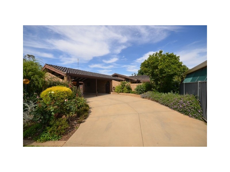 2 Kulgoa Avenue, Moama NSW 2731