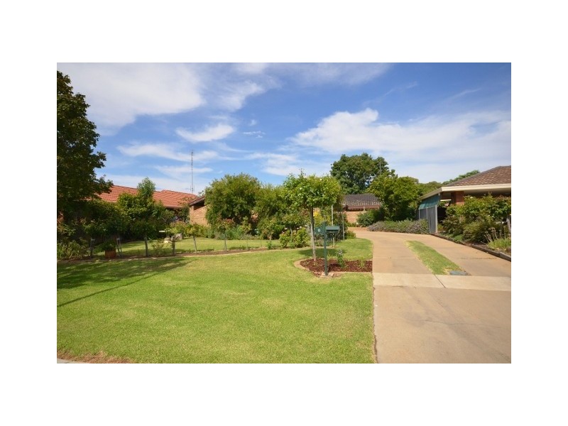 2 Kulgoa Avenue, Moama NSW 2731