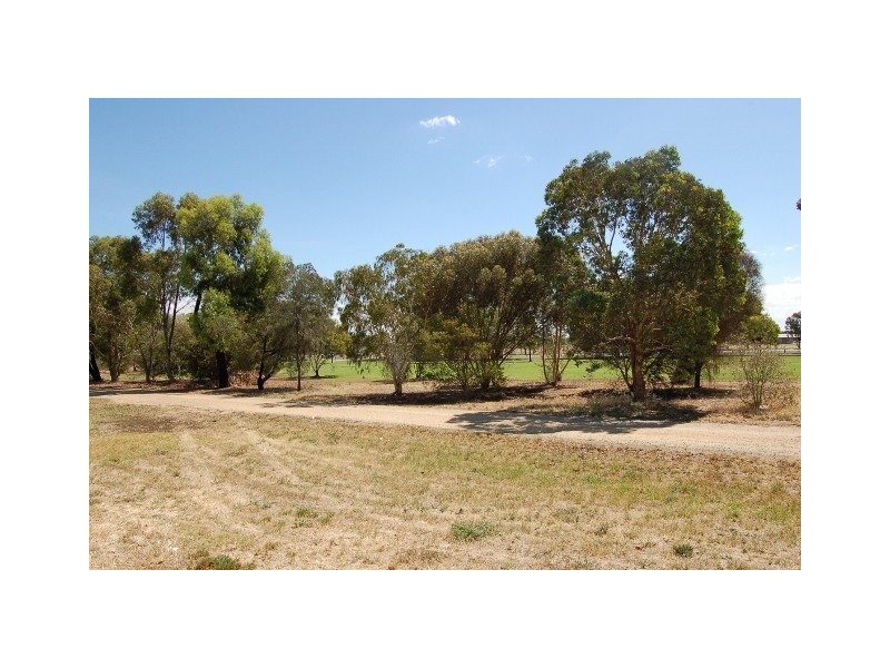 1 Gem Court, Moama NSW 2731