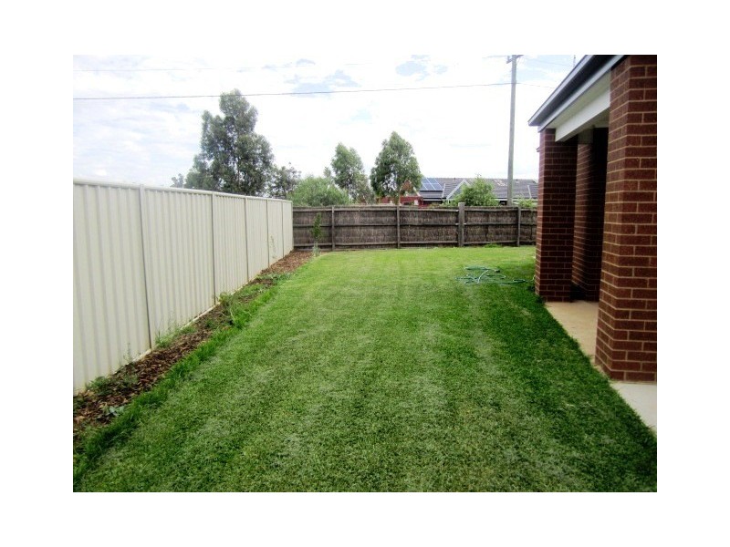 12 Antrim Court, Moama NSW 2731