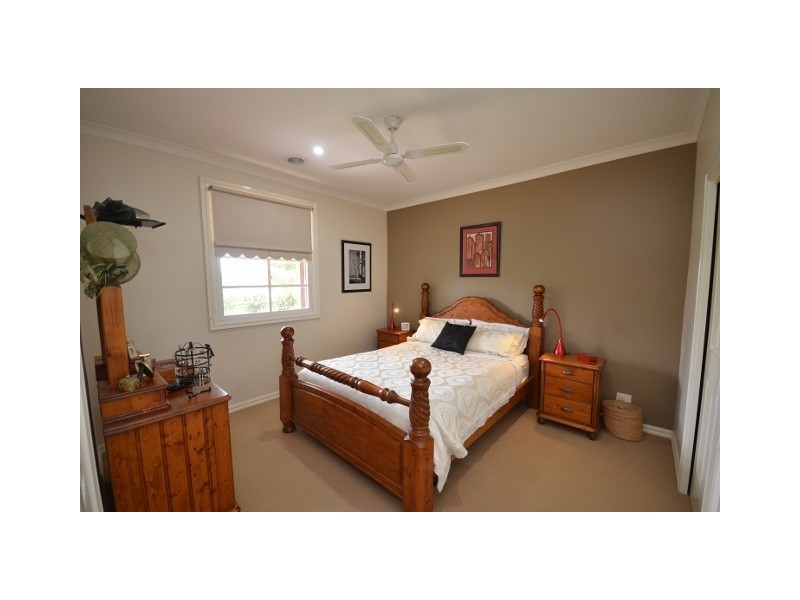 99 Sutton Street, Echuca VIC 3564