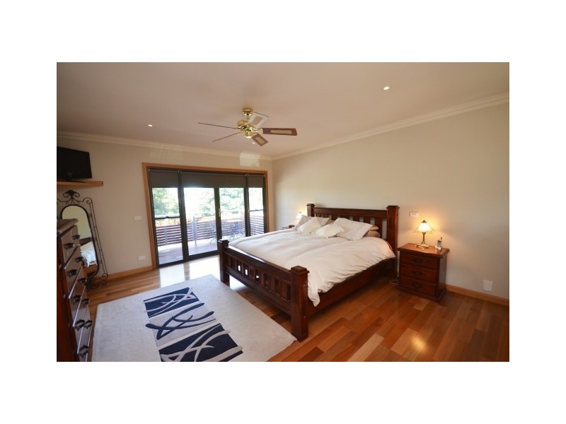 25 Waratah Grove, Echuca VIC 3564