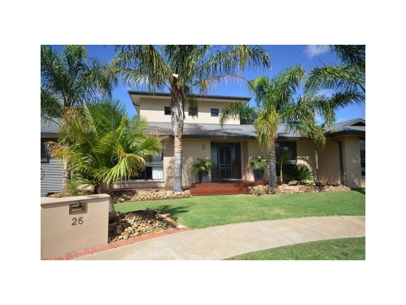 25 Waratah Grove, Echuca VIC 3564