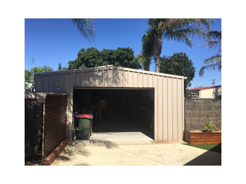 25 Waratah Grove, Echuca VIC 3564