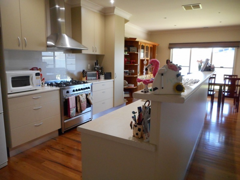 4 Marv Court, Echuca VIC 3564