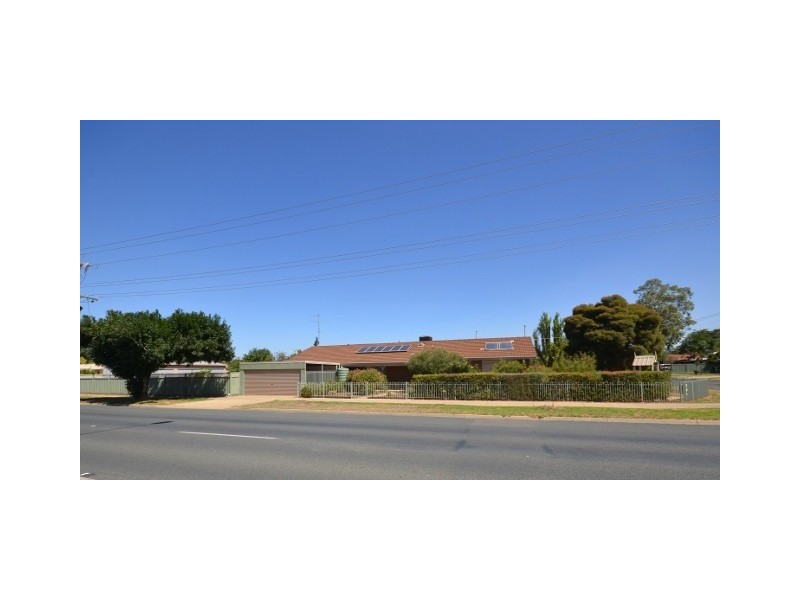 42 Crossen Street, Echuca VIC 3564