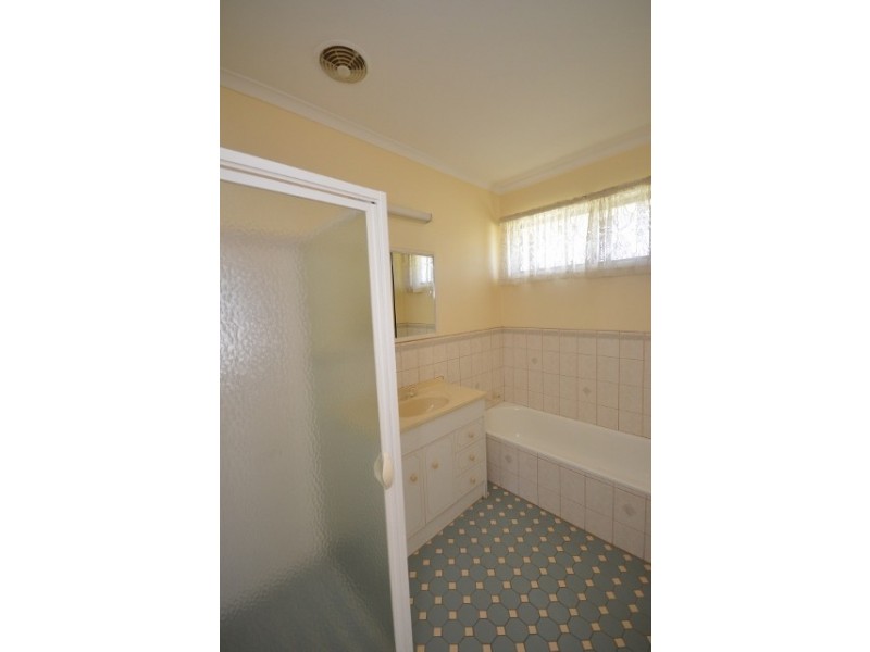 42 Crossen Street, Echuca VIC 3564