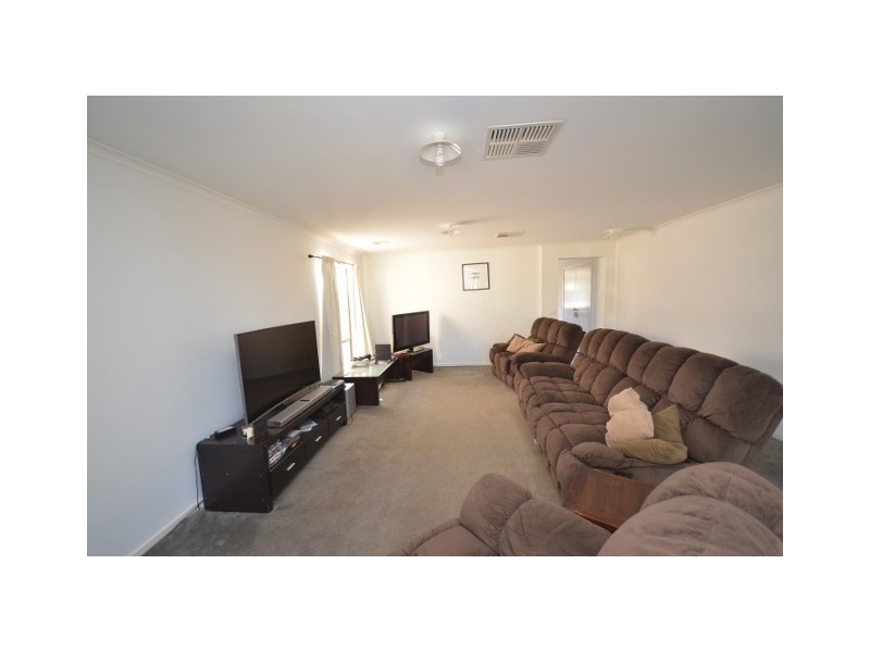 15 High Street, Rochester VIC 3561