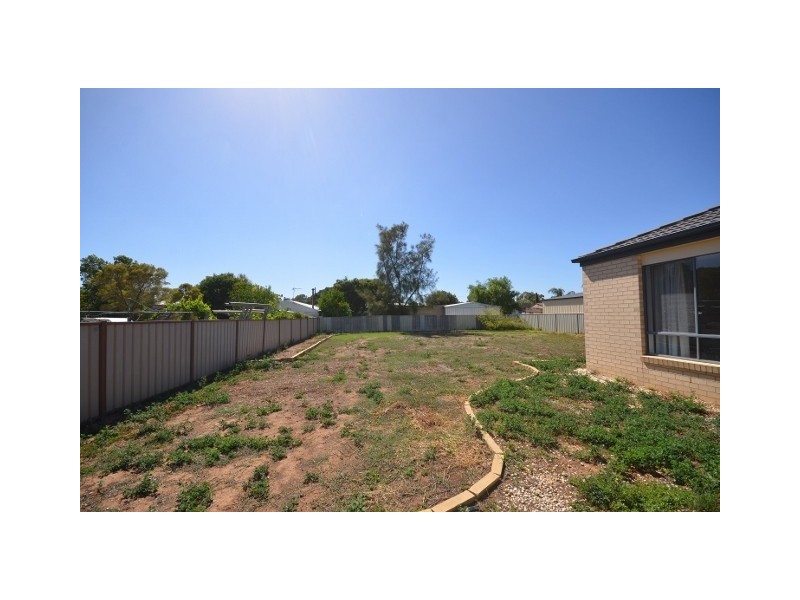 15 High Street, Rochester VIC 3561