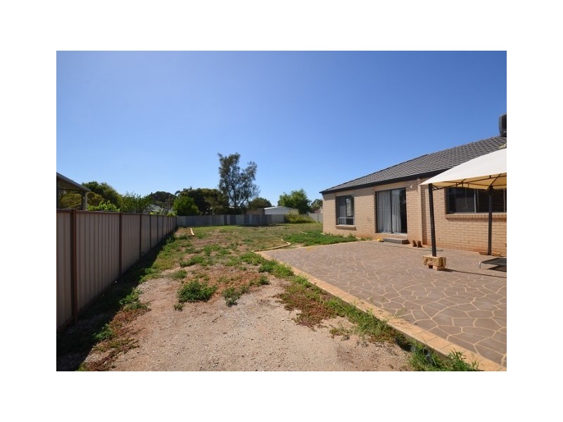 15 High Street, Rochester VIC 3561