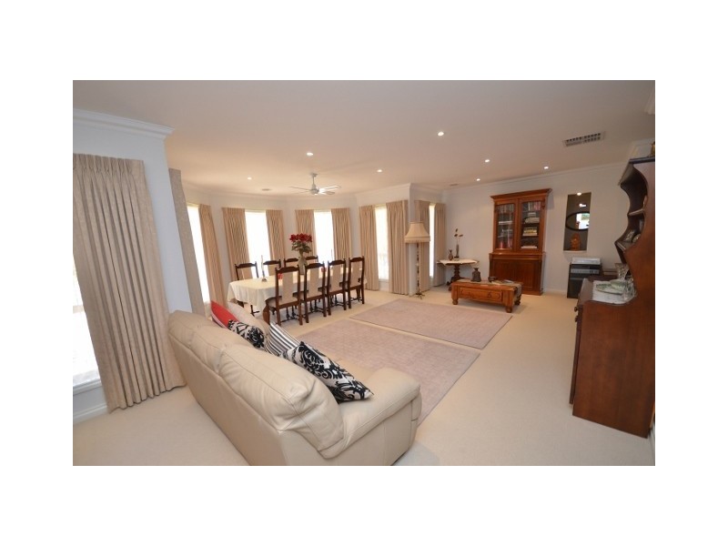 5 Winbi Lane, Moama NSW 2731