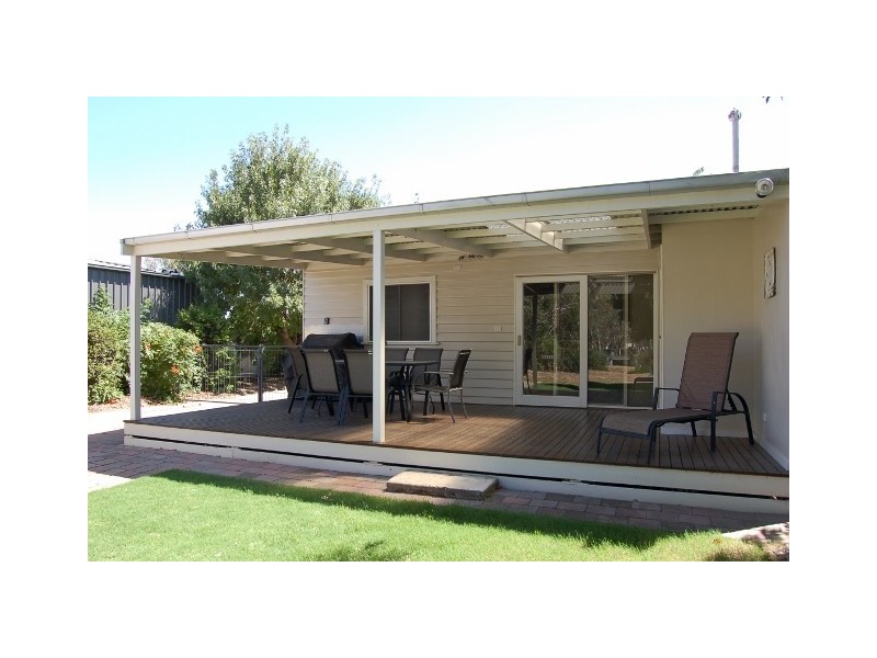 52 Moama Street, Echuca VIC 3564