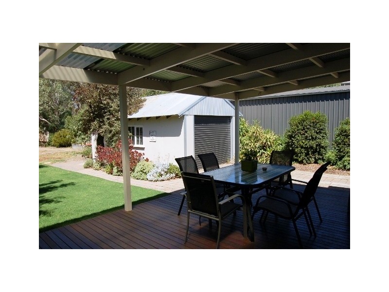 52 Moama Street, Echuca VIC 3564