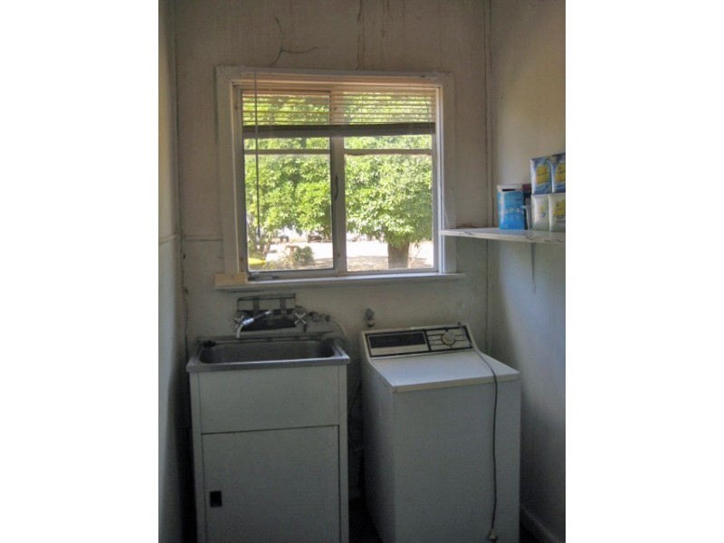 34 Moama Street, Mathoura NSW 2710