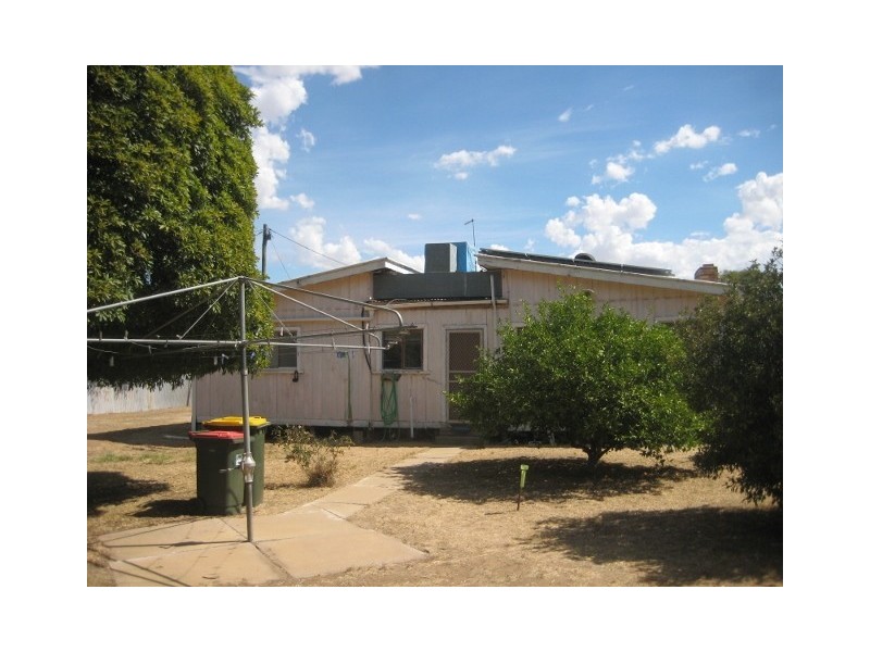 34 Moama Street, Mathoura NSW 2710