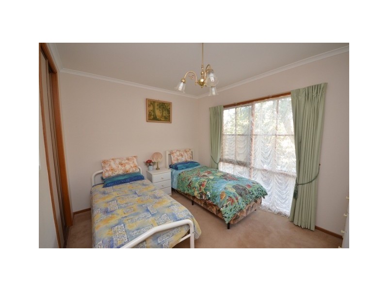 1 Hillview Avenue, Moama NSW 2731