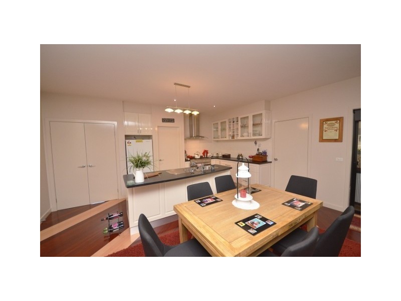 3 Woodlands Circuit, Echuca VIC 3564