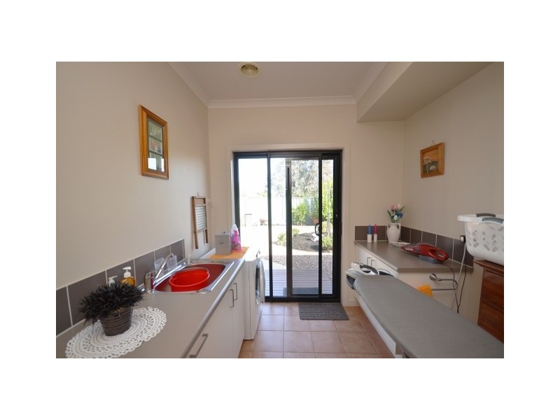 3 Woodlands Circuit, Echuca VIC 3564