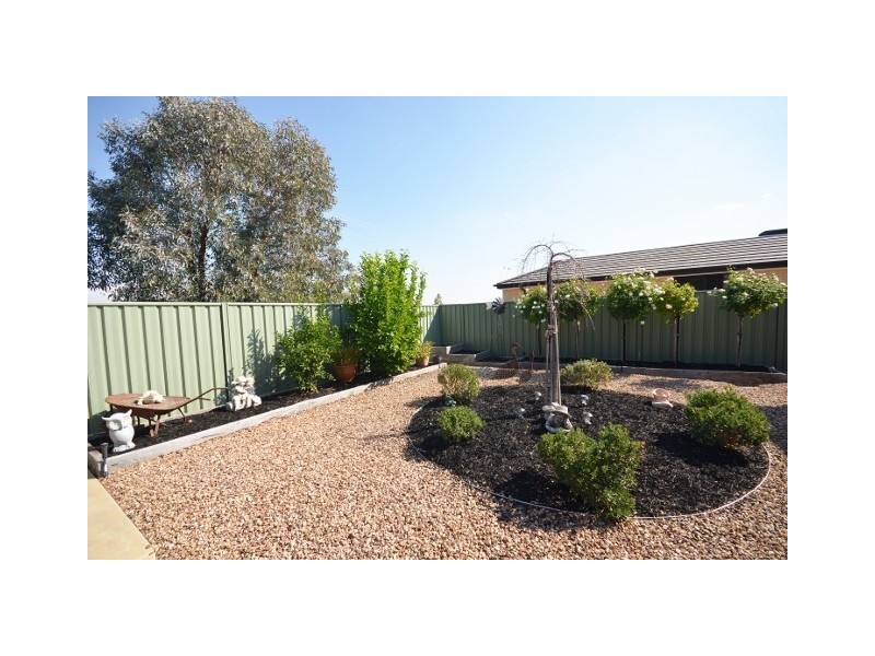 3 Woodlands Circuit, Echuca VIC 3564