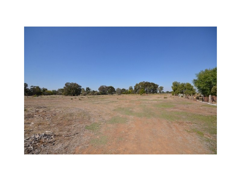 511 Lady Augusta, Echuca VIC 3564