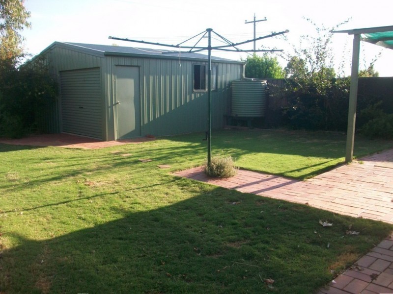 66 Lawson Drive, Moama NSW 2731