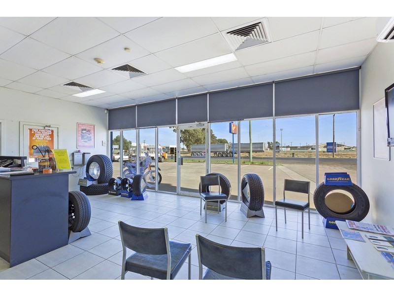 168-170 Hardinge Street, Deniliquin NSW 2710