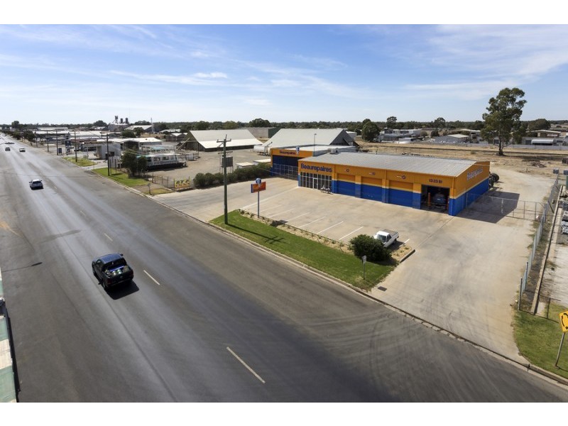 168-170 Hardinge Street, Deniliquin NSW 2710