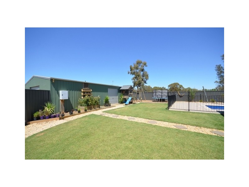 63 Wharparilla Road, Echuca VIC 3564