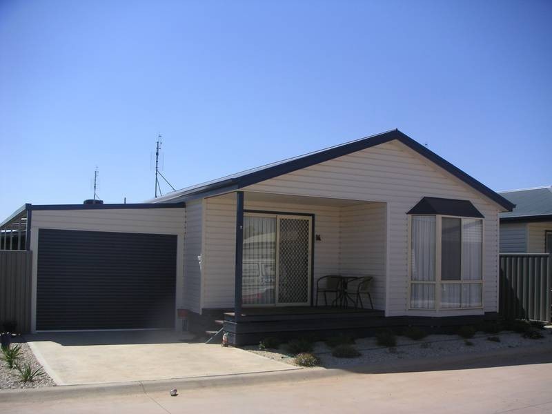 1 Cobb Haven, Cobb Highway, Moama NSW 2731