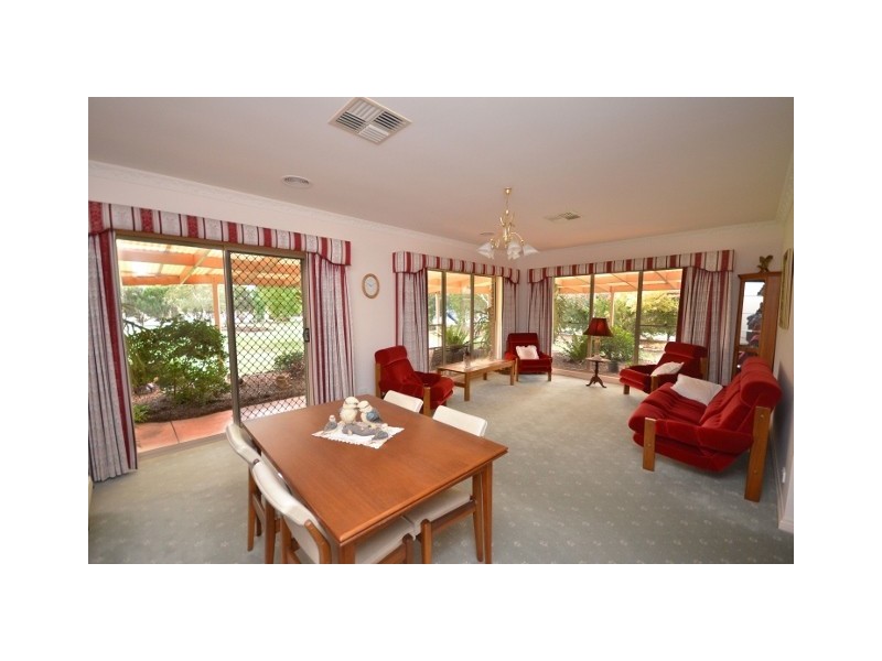 12 Tomara Court, Moama NSW 2731