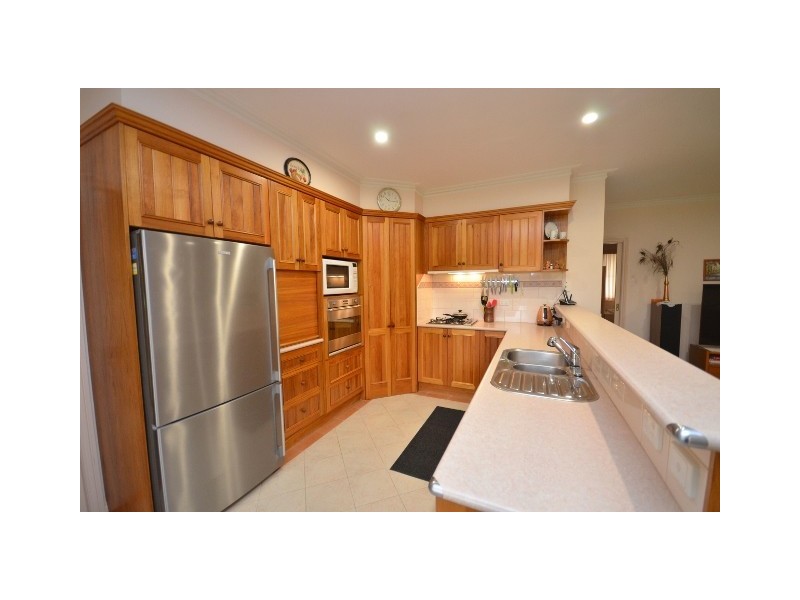 12 Tomara Court, Moama NSW 2731