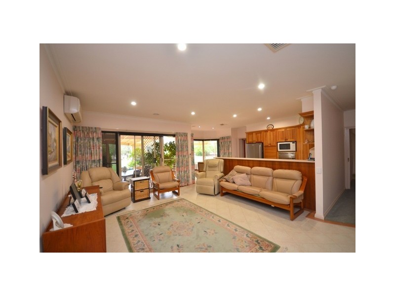 12 Tomara Court, Moama NSW 2731