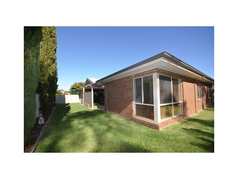 45 Shetland Drive, Moama NSW 2731