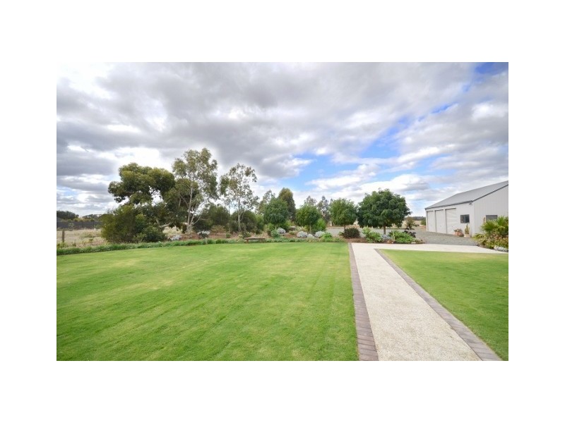 503 Mary Ann Road, Echuca VIC 3564