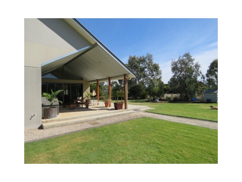 503 Mary Ann Road, Echuca VIC 3564