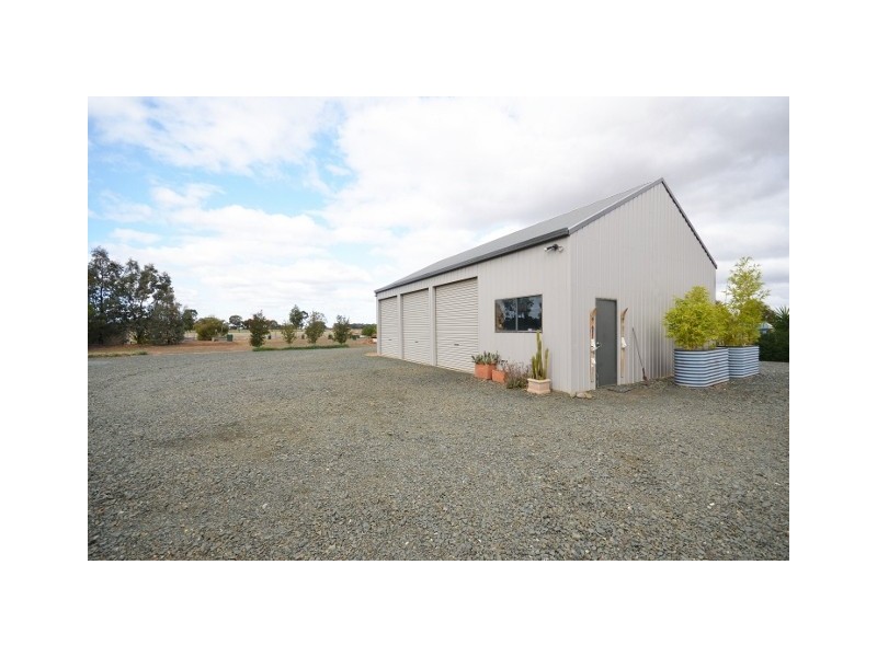 503 Mary Ann Road, Echuca VIC 3564