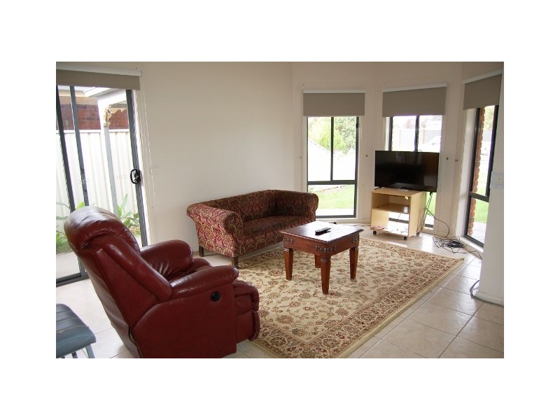 2/42 Blair Street, Moama NSW 2731